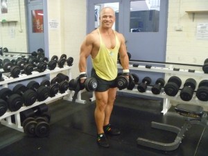 Training in my Old School Gym adopting Old School Training techniques with a modern twist. Know the basics. Apply the basics. Adapt to the basics. Keep it simple and keep it continuous. Its the most efficient, most effective and safe approach to building a muscular physique in the gym. Find a gym with minimum distraction if you desire results. Focus! Paul. 